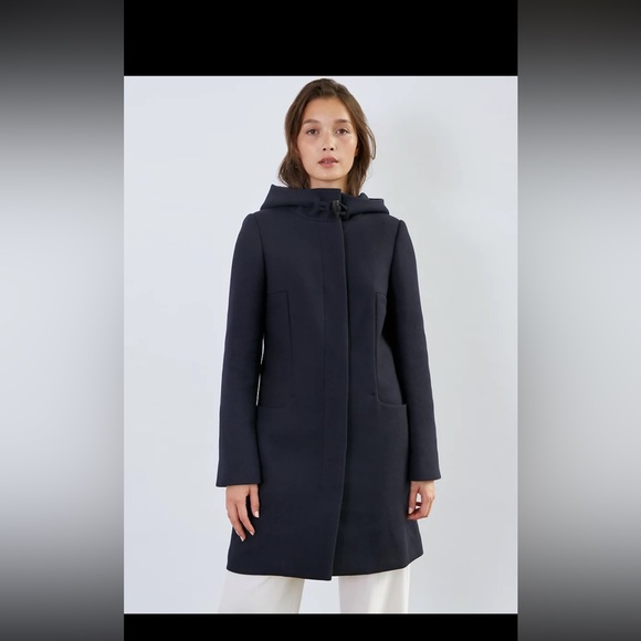 Babaton Pearce Wool Coat | Aritzia - Picture 2 of 5